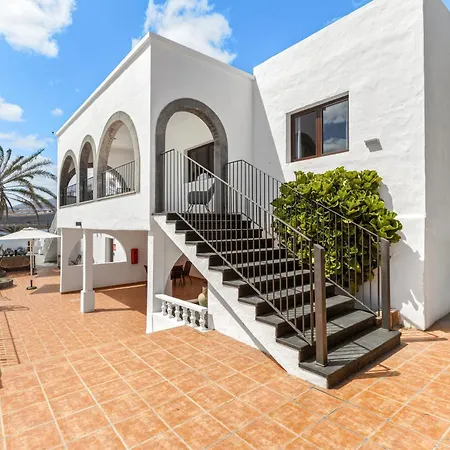 Home2book Alma Atlantica, Casa & Appartement Playa Honda (Lanzarote)