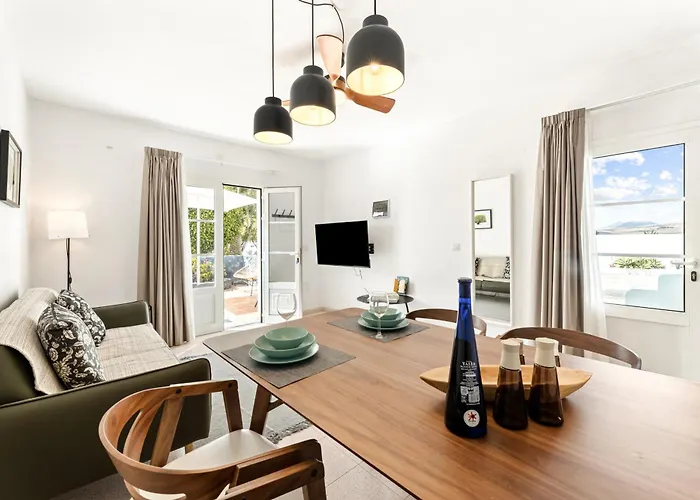 Home2book Alma Atlantica, Casa & Appartement Playa Honda (Lanzarote)
