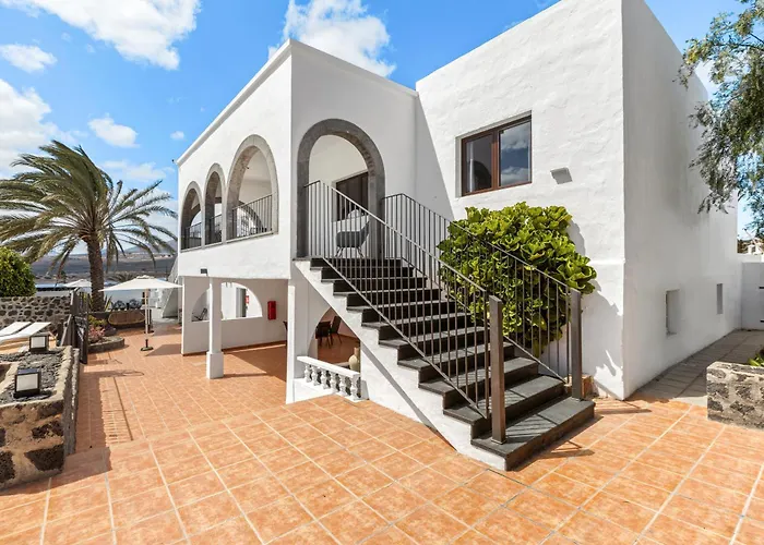 Home2book Alma Atlantica, Casa & Appartement Playa Honda (Lanzarote)