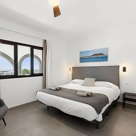 Home2book Alma Atlantica, Casa & Daire Playa Honda (Lanzarote)