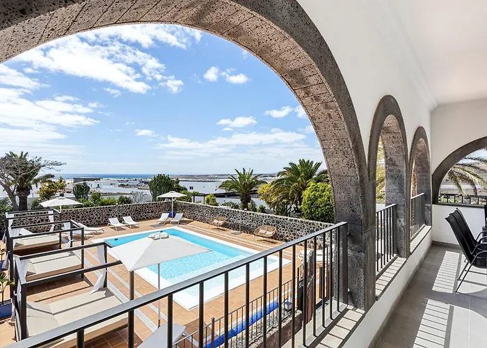 Home2book Alma Atlantica, Casa & * Playa Honda (Lanzarote)