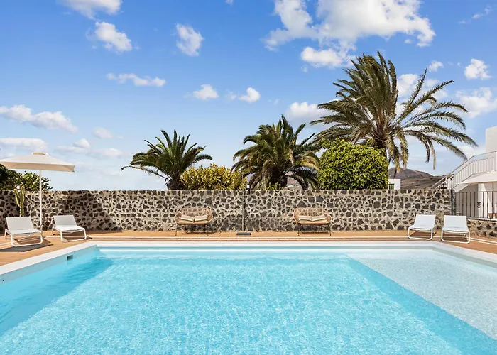 Home2book Alma Atlantica, Casa & Apartment Playa Honda (Lanzarote)